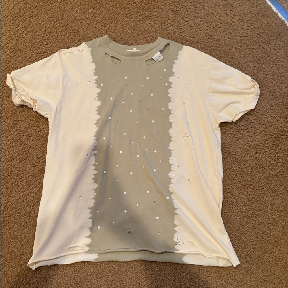 Cream and Green T-Shirt